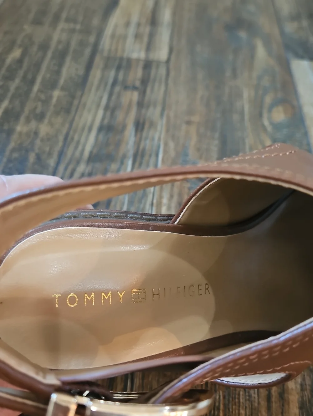 Tommy Hilfiger Cognac Leather Peep-Toe Chunky Block Stacked Heel Sandals